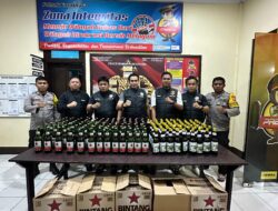 Polsek Kota Utara Sita 161 Botol Miras di Dembe Jaya